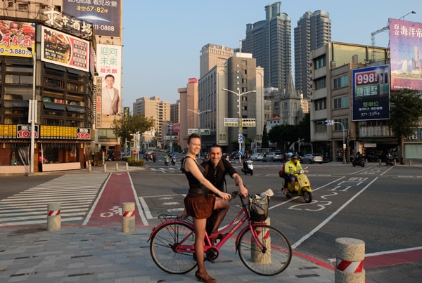 Haydée et Tony freelances nomades à Taïwan. 